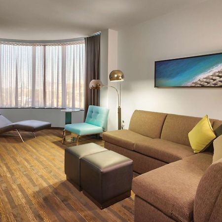 Hyatt House At Anaheim Resort/Convention Center Dış mekan fotoğraf