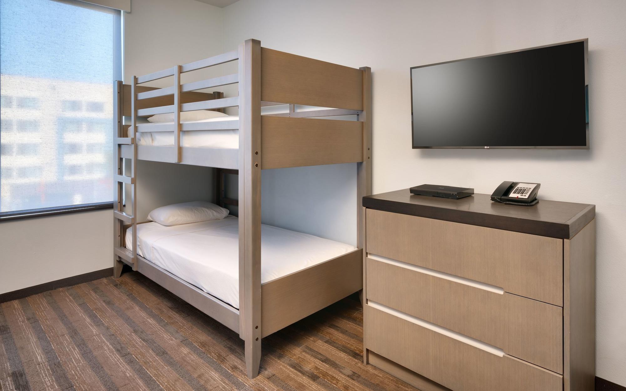 Hyatt House At Anaheim Resort/Convention Center Dış mekan fotoğraf
