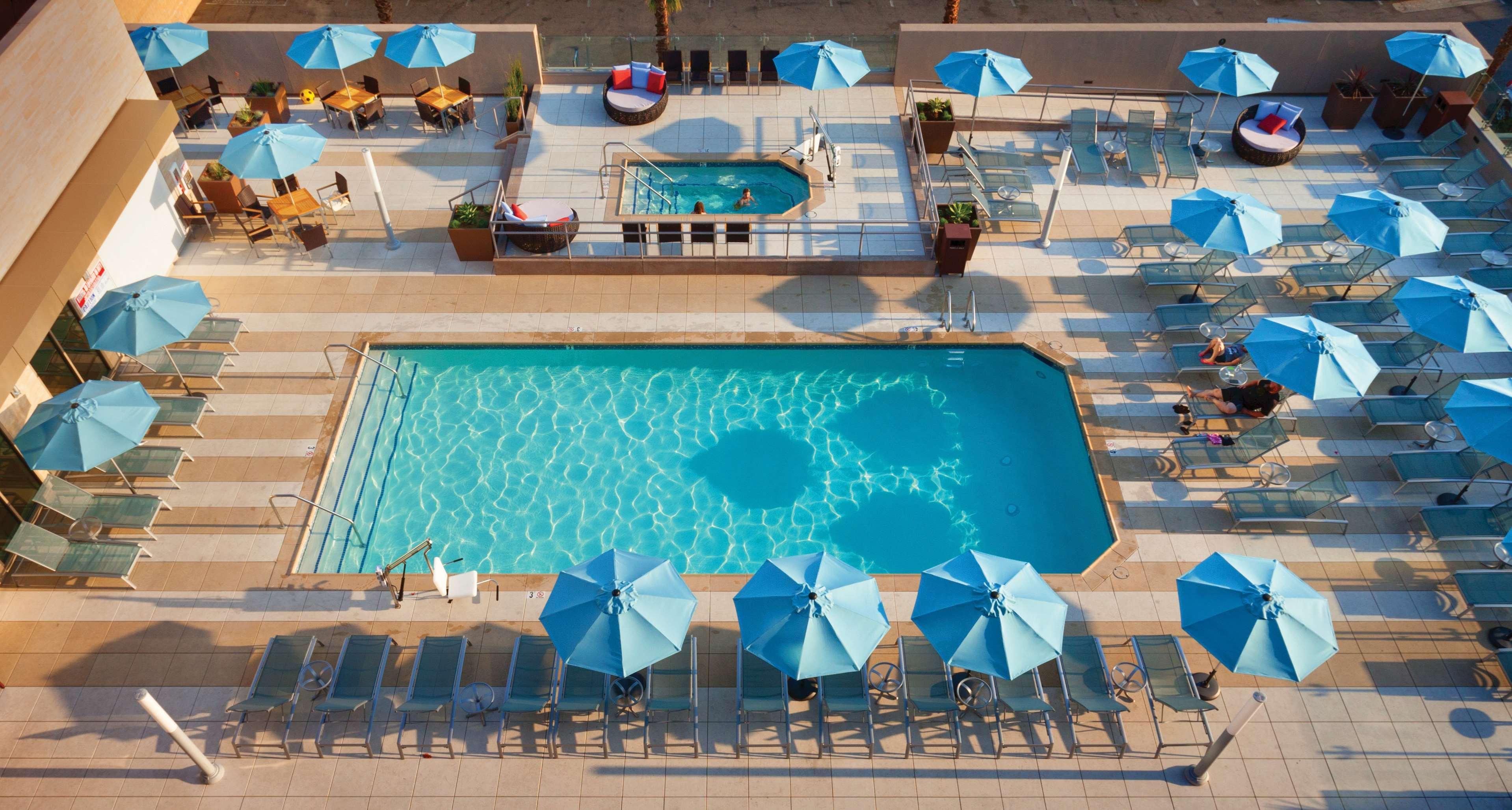 Hyatt House At Anaheim Resort/Convention Center Dış mekan fotoğraf