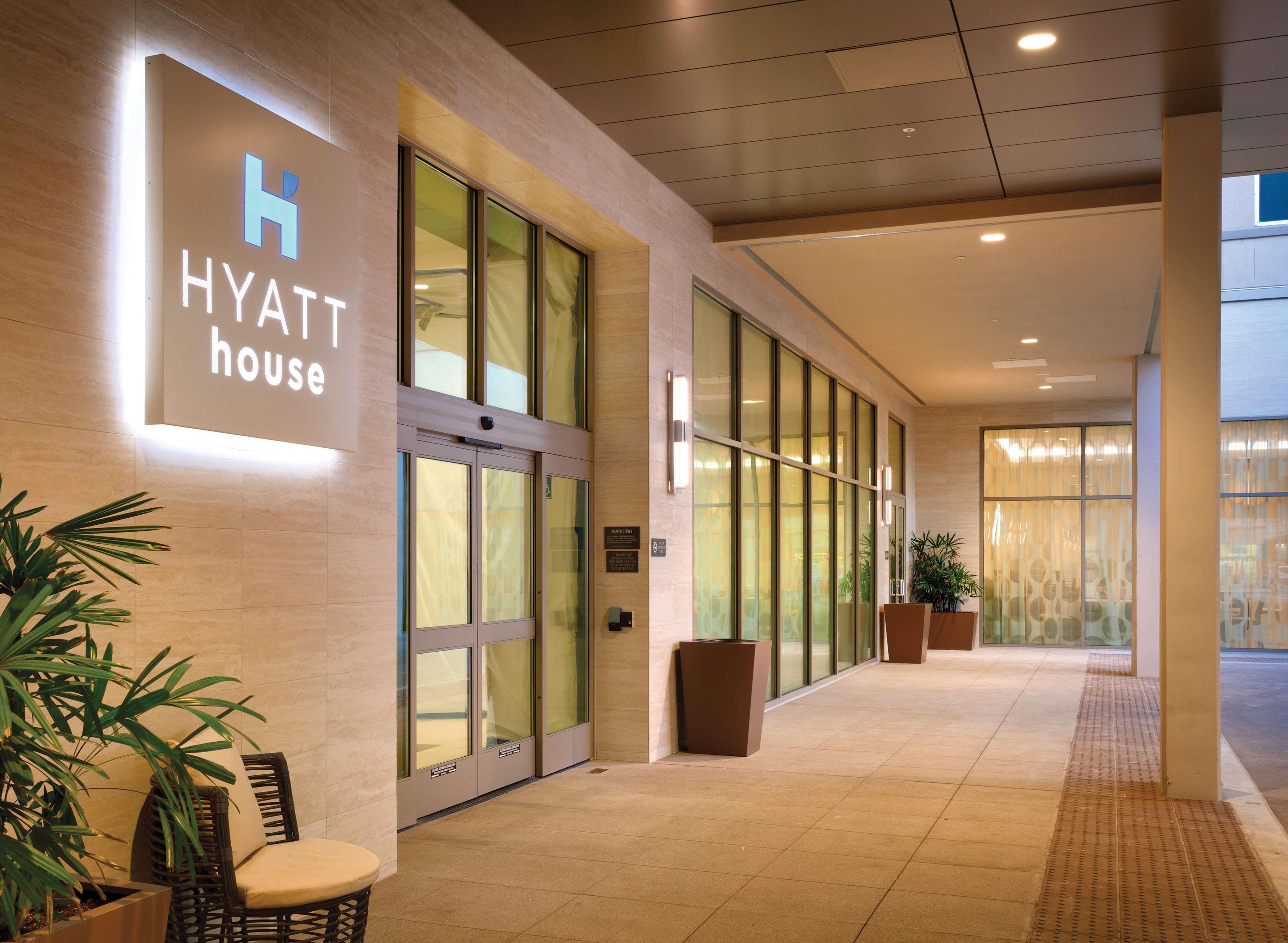 Hyatt House At Anaheim Resort/Convention Center Dış mekan fotoğraf